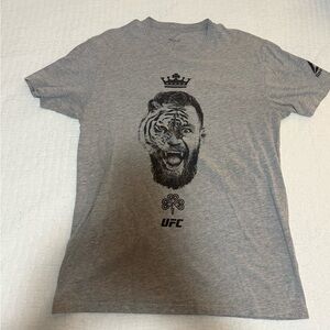 Reebok UFC 25 Mcgregor vs. Khabib shirt